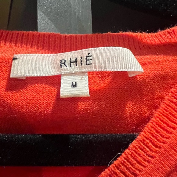 Rhie Vibrant Orange V-Neck Sweater - Picture 5 of 5